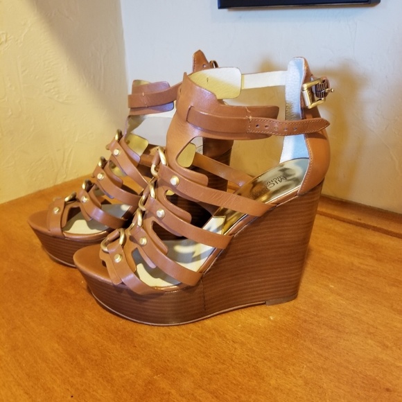 Michael Kors Wedge Sandals size 8 - Picture 1 of 6